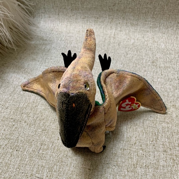 🍀 Swoop the BEANIE BABY was the fourth dinosaur Beanie Baby made by Ty.🍀#SWOOP - Picture 5 of 10